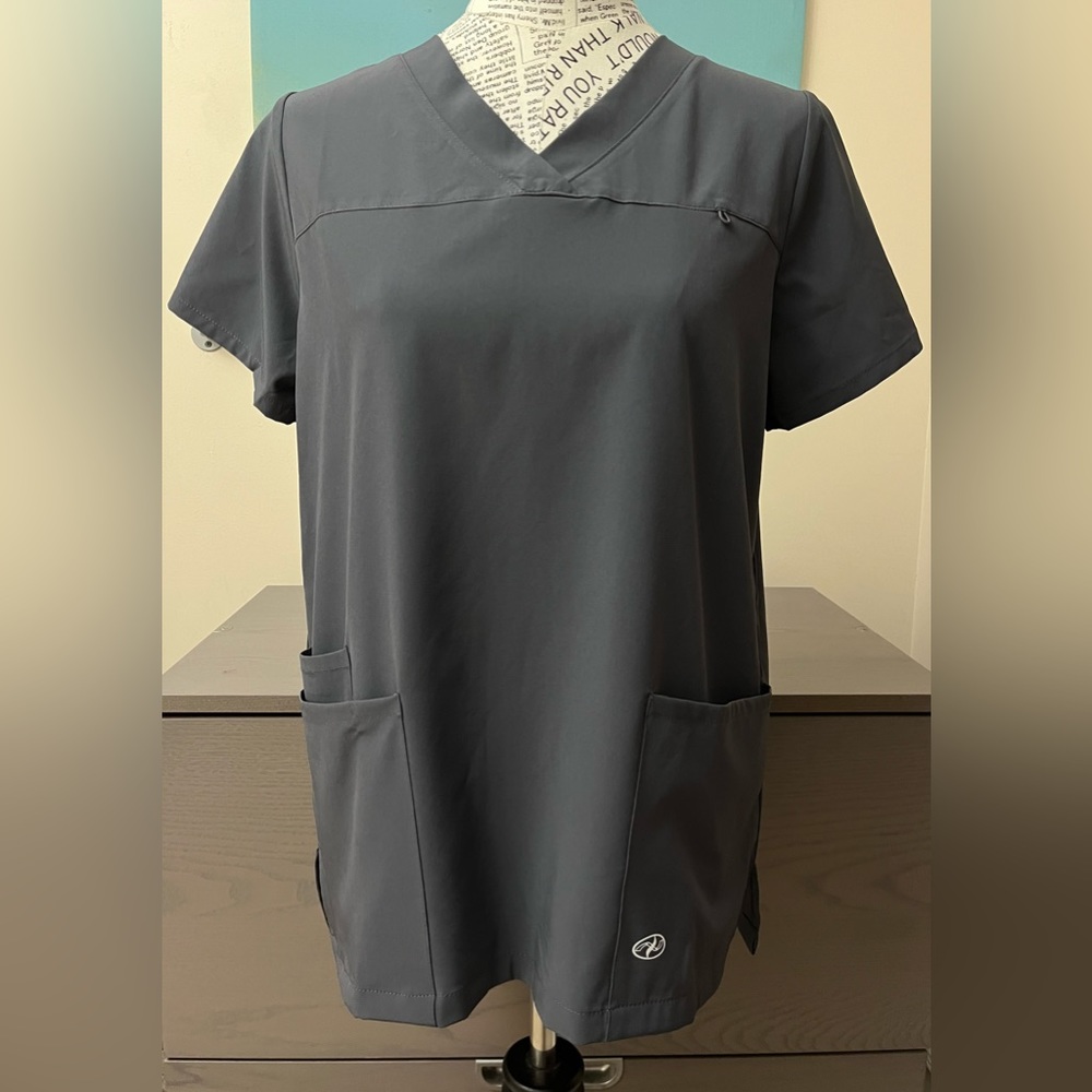 New York Laundry MEDics Women’s Gray Stretch Scrub Top Badge Holder 3 Pockets M
